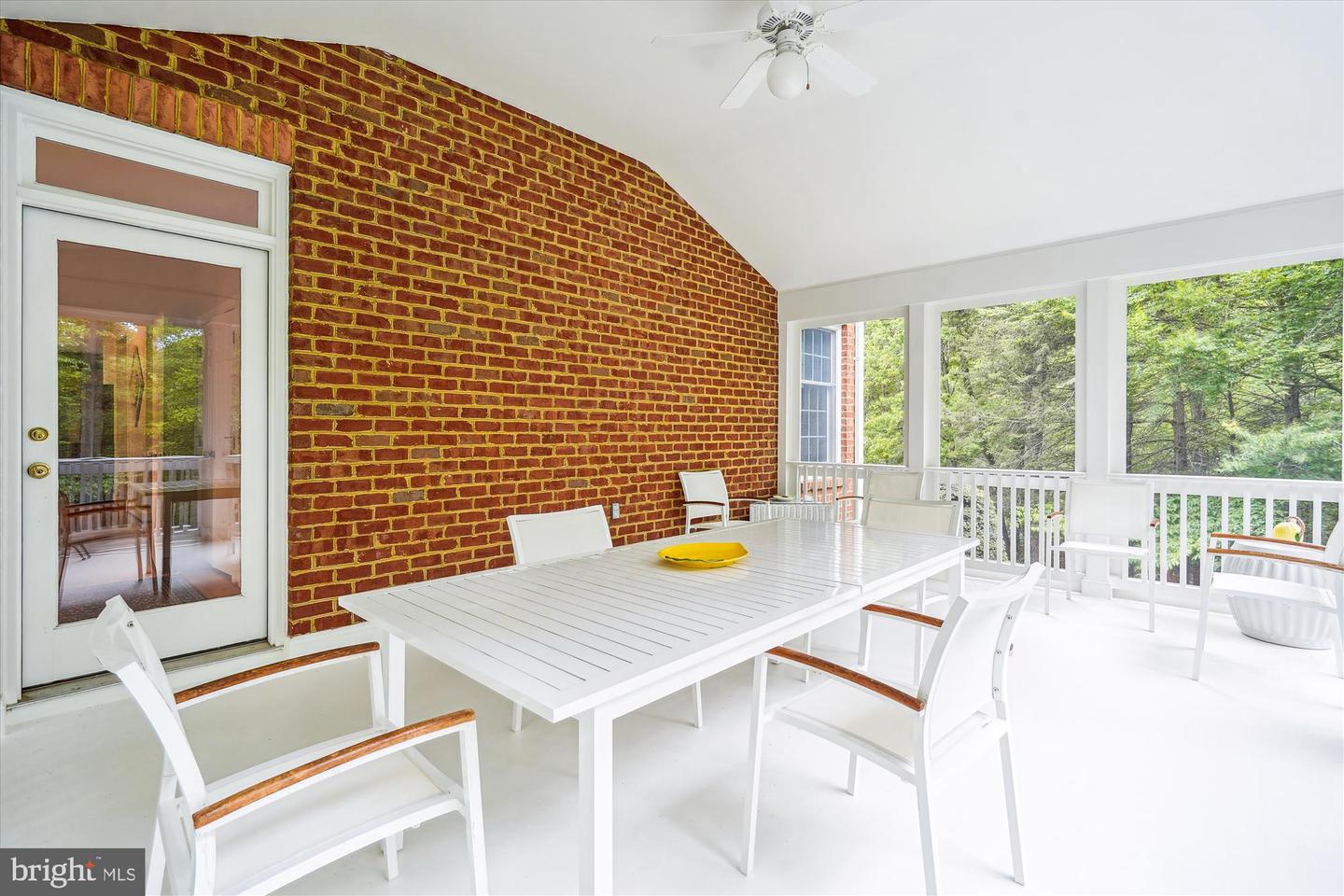 7517 LEES FARM RD, CLIFTON, Virginia 20124, 4 Bedrooms Bedrooms, ,3 BathroomsBathrooms,Residential,For sale,7517 LEES FARM RD,VAFX2239586 MLS # VAFX2239586