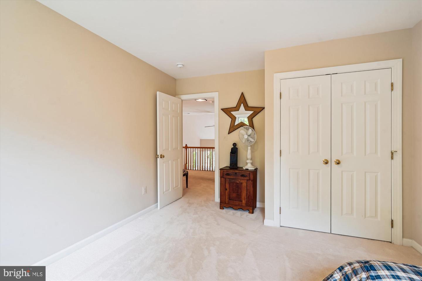 7517 LEES FARM RD, CLIFTON, Virginia 20124, 4 Bedrooms Bedrooms, ,3 BathroomsBathrooms,Residential,For sale,7517 LEES FARM RD,VAFX2239586 MLS # VAFX2239586