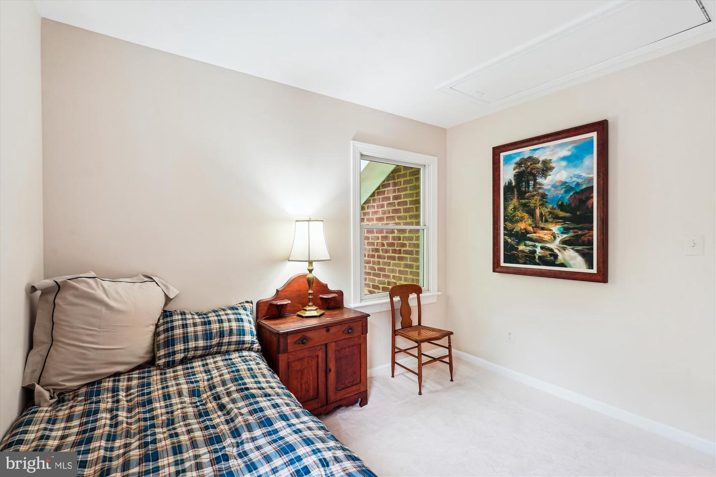 7517 LEES FARM RD, CLIFTON, Virginia 20124, 4 Bedrooms Bedrooms, ,3 BathroomsBathrooms,Residential,For sale,7517 LEES FARM RD,VAFX2239586 MLS # VAFX2239586