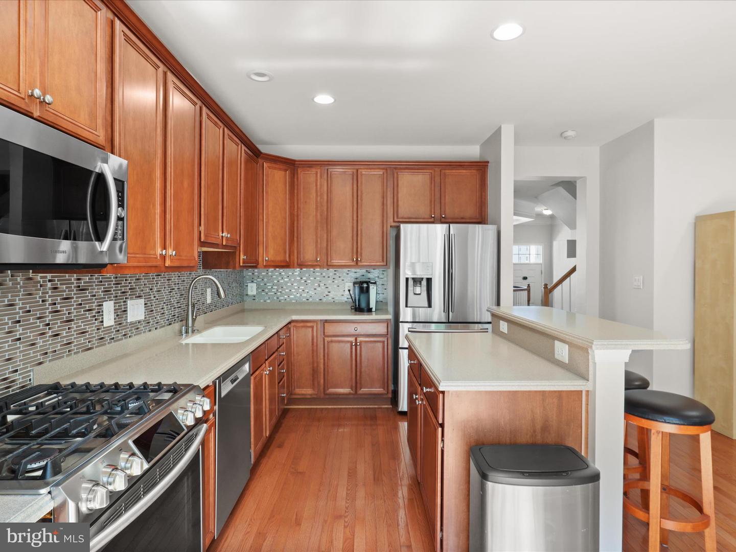 22090 AVONWORTH SQ, BROADLANDS, Virginia 20148, 4 Bedrooms Bedrooms, ,3 BathroomsBathrooms,Residential,For sale,22090 AVONWORTH SQ,VALO2096044 MLS # VALO2096044