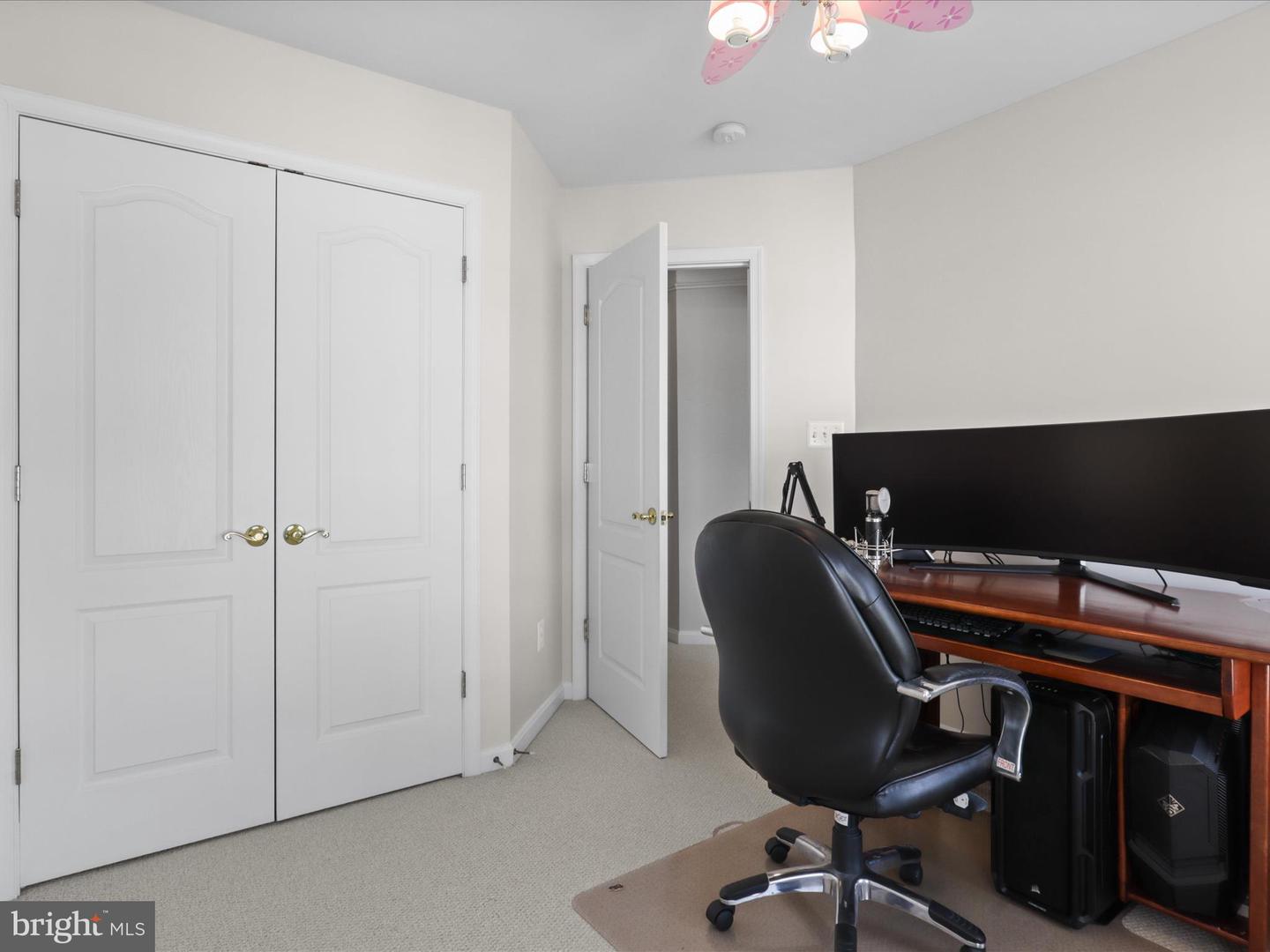 22090 AVONWORTH SQ, BROADLANDS, Virginia 20148, 4 Bedrooms Bedrooms, ,3 BathroomsBathrooms,Residential,For sale,22090 AVONWORTH SQ,VALO2096044 MLS # VALO2096044
