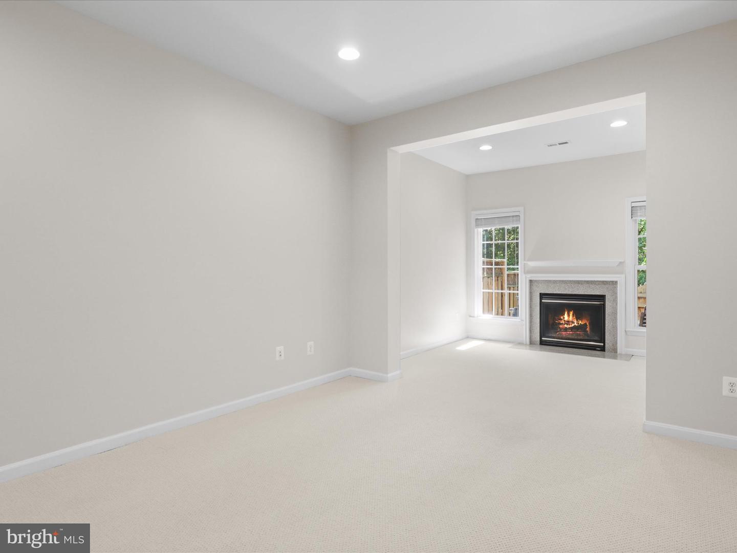 22090 AVONWORTH SQ, BROADLANDS, Virginia 20148, 4 Bedrooms Bedrooms, ,3 BathroomsBathrooms,Residential,For sale,22090 AVONWORTH SQ,VALO2096044 MLS # VALO2096044