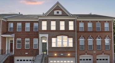 22090 AVONWORTH SQ, BROADLANDS, Virginia 20148, 4 Bedrooms Bedrooms, ,3 BathroomsBathrooms,Residential,For sale,22090 AVONWORTH SQ,VALO2096044 MLS # VALO2096044