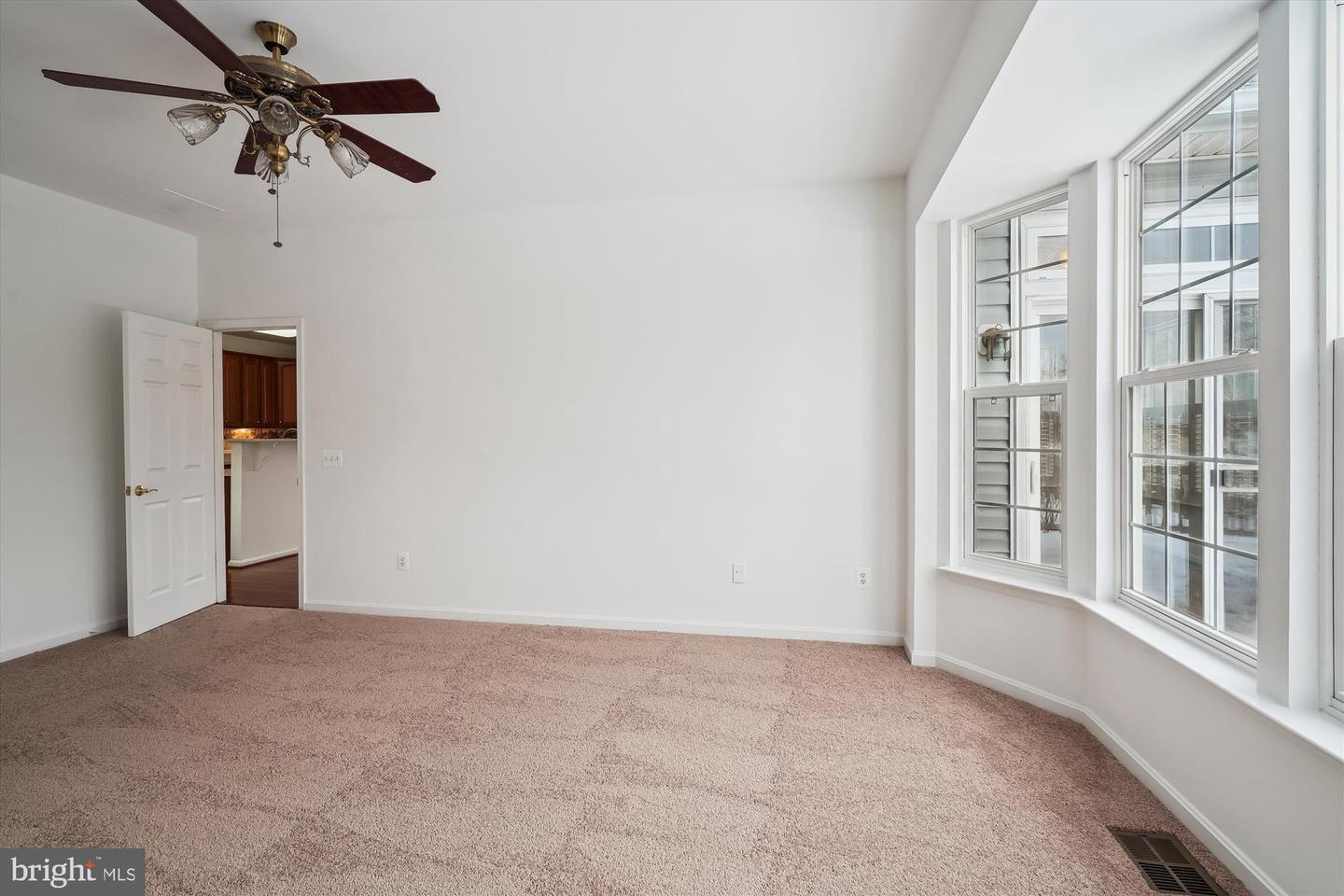 3704 CHAPMAN MILL TRL, DUMFRIES, Virginia 22025, 3 Bedrooms Bedrooms, ,2 BathroomsBathrooms,Residential,For sale,3704 CHAPMAN MILL TRL,VAPW2084934 MLS # VAPW2084934