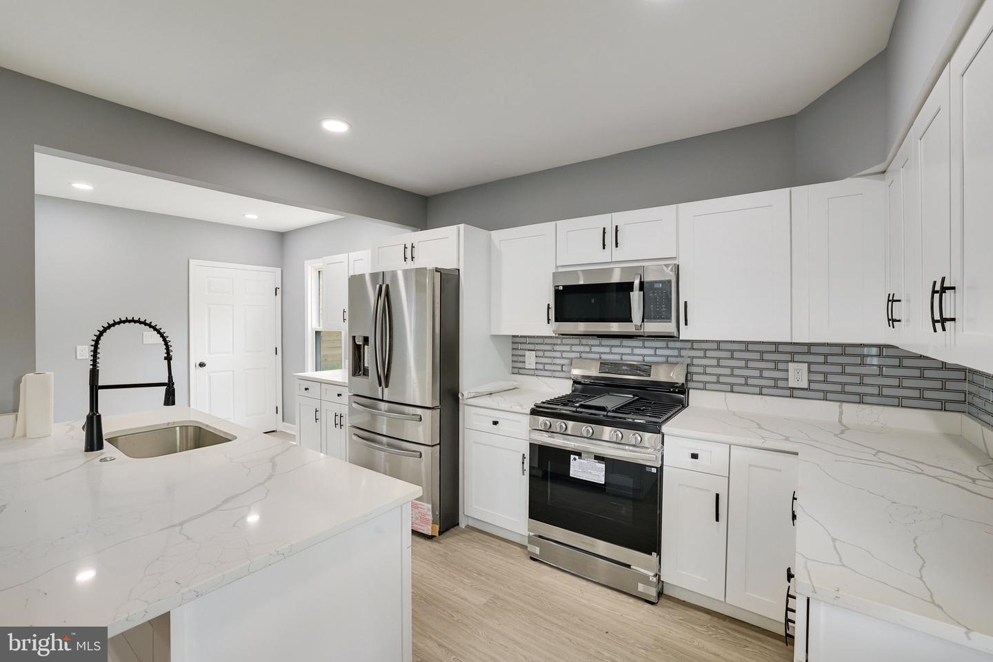 4713 EADS ST NE, WASHINGTON, District Of Columbia 20019, 4 Bedrooms Bedrooms, ,2 BathroomsBathrooms,Residential,For sale,4713 EADS ST NE,DCDC2191064 MLS # DCDC2191064