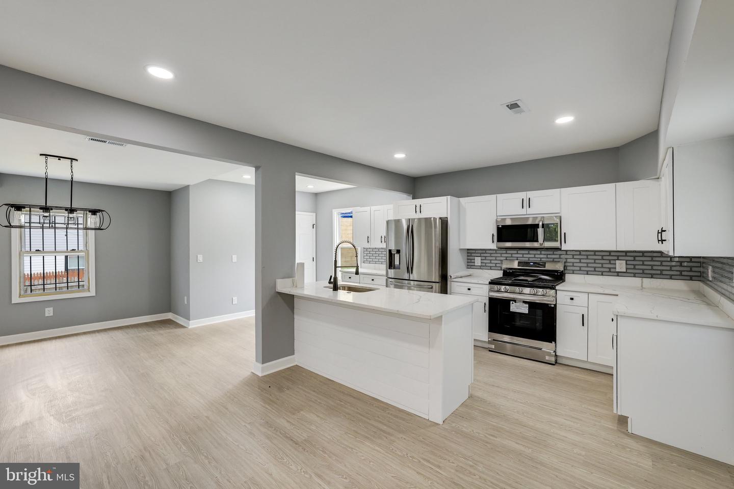 4713 EADS ST NE, WASHINGTON, District Of Columbia 20019, 4 Bedrooms Bedrooms, ,2 BathroomsBathrooms,Residential,For sale,4713 EADS ST NE,DCDC2191064 MLS # DCDC2191064