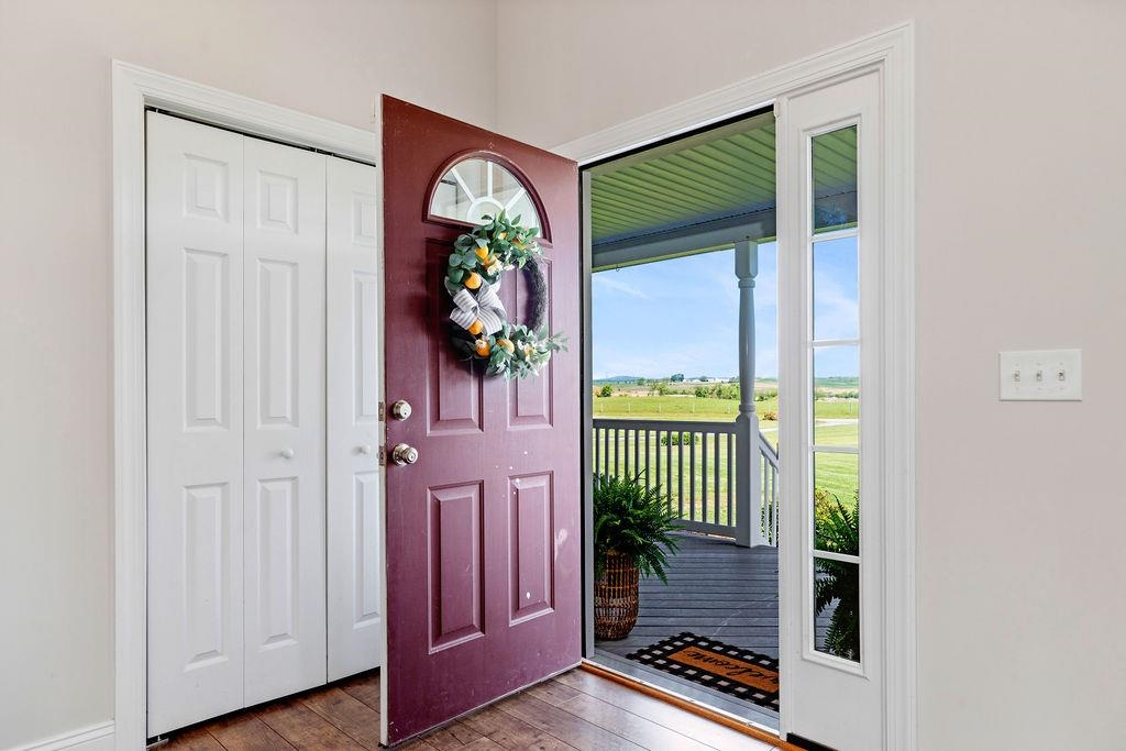 1916 TINKLING SPRING RD, STUARTS DRAFT, Virginia 24477, 4 Bedrooms Bedrooms, ,2 BathroomsBathrooms,Residential,1916 TINKLING SPRING RD,664008 MLS # 664008