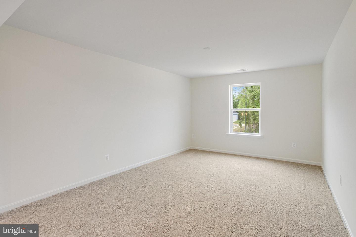 7107 BRAXTON CT, RUTHER GLEN, Virginia 22546, 5 Bedrooms Bedrooms, ,4 BathroomsBathrooms,Residential,For sale,7107 BRAXTON CT,VACV2007852 MLS # VACV2007852