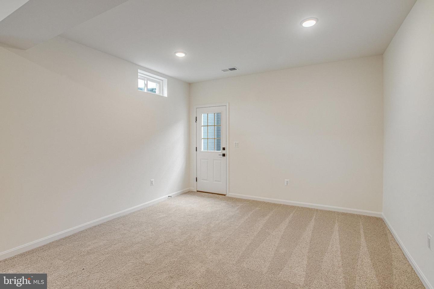 7107 BRAXTON CT, RUTHER GLEN, Virginia 22546, 5 Bedrooms Bedrooms, ,4 BathroomsBathrooms,Residential,For sale,7107 BRAXTON CT,VACV2007852 MLS # VACV2007852