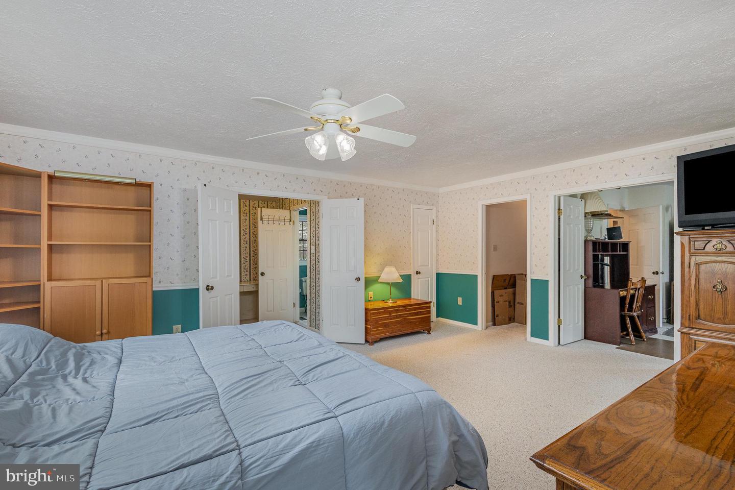 14452 ALPS DR, WOODBRIDGE, Virginia 22193, 5 Bedrooms Bedrooms, ,3 BathroomsBathrooms,Residential,For sale,14452 ALPS DR,VAPW2091510 MLS # VAPW2091510