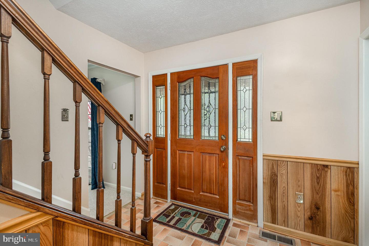 14452 ALPS DR, WOODBRIDGE, Virginia 22193, 5 Bedrooms Bedrooms, ,3 BathroomsBathrooms,Residential,For sale,14452 ALPS DR,VAPW2091510 MLS # VAPW2091510