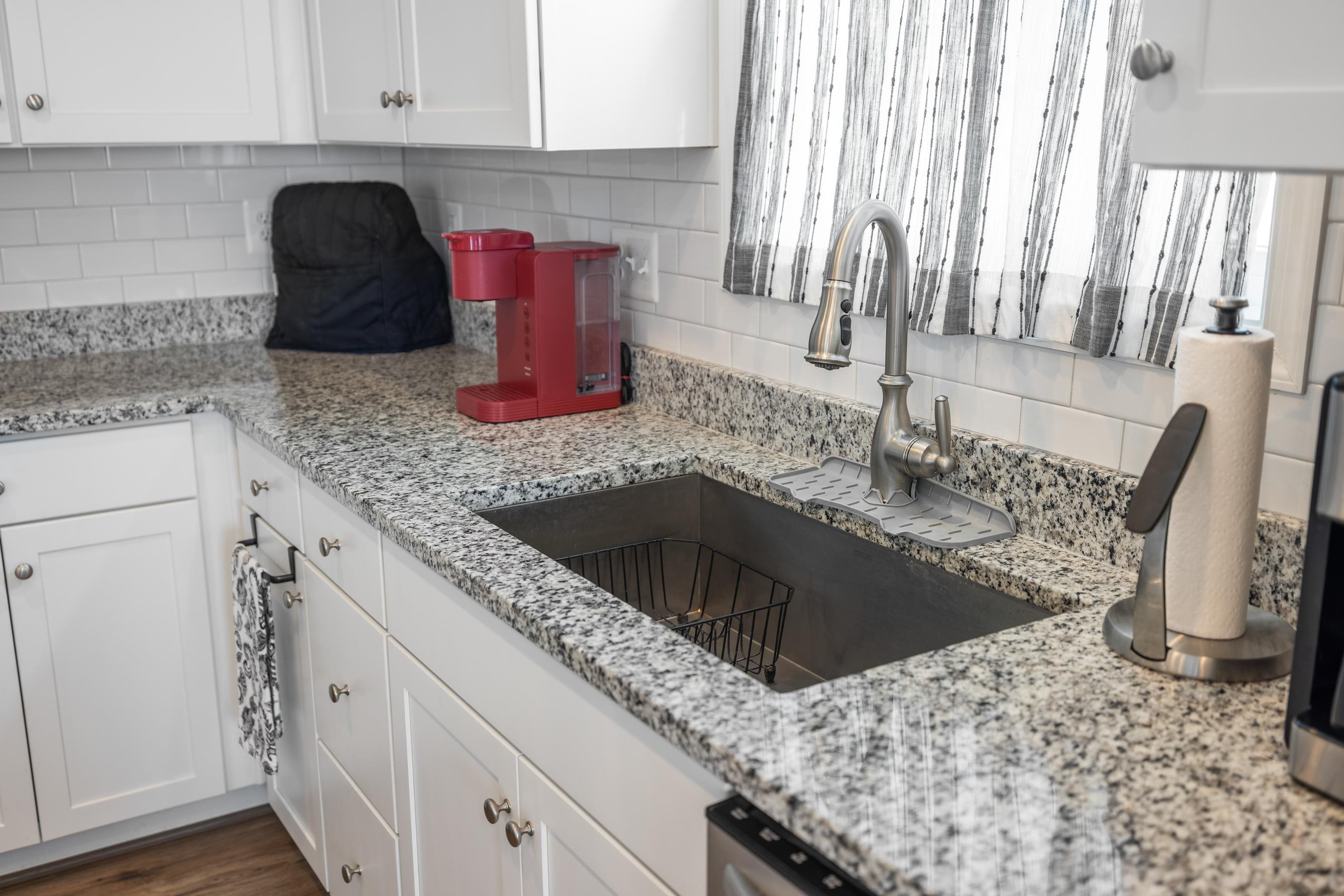 244 VINE ST, WAYNESBORO, Virginia 22980, 3 Bedrooms Bedrooms, ,2 BathroomsBathrooms,Residential,244 VINE ST,664688 MLS # 664688