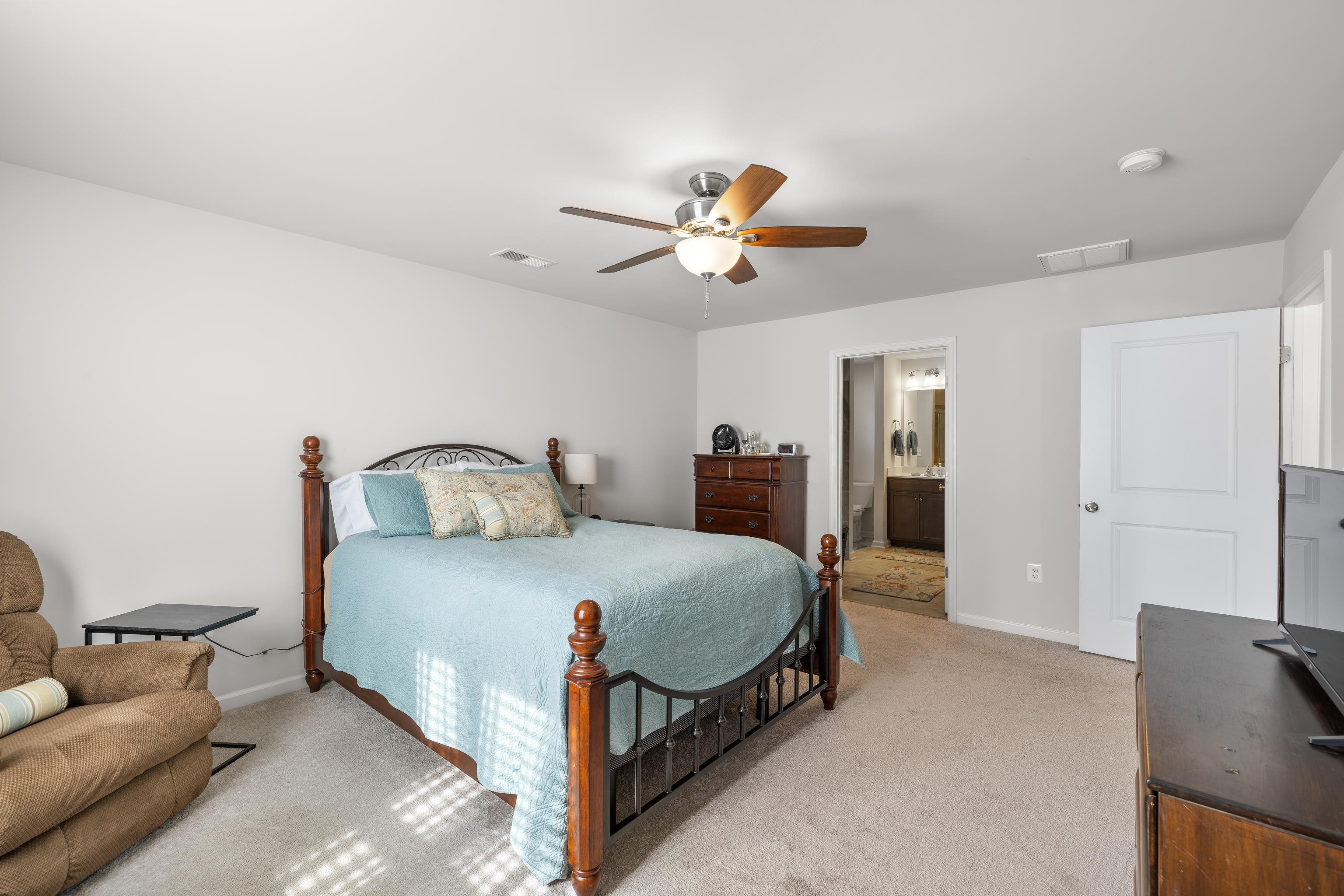 244 VINE ST, WAYNESBORO, Virginia 22980, 3 Bedrooms Bedrooms, ,2 BathroomsBathrooms,Residential,244 VINE ST,664688 MLS # 664688