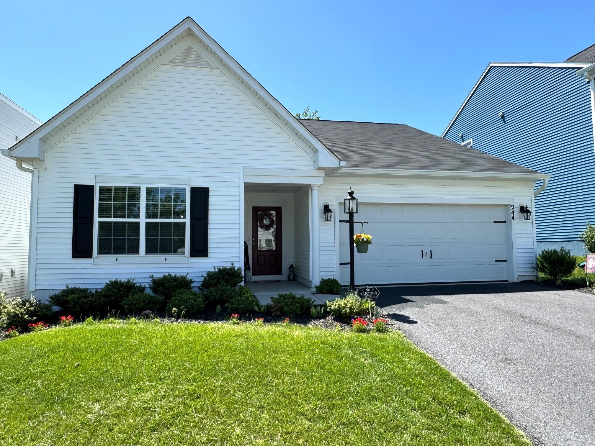 244 VINE ST, WAYNESBORO, Virginia 22980, 3 Bedrooms Bedrooms, ,2 BathroomsBathrooms,Residential,244 VINE ST,664688 MLS # 664688