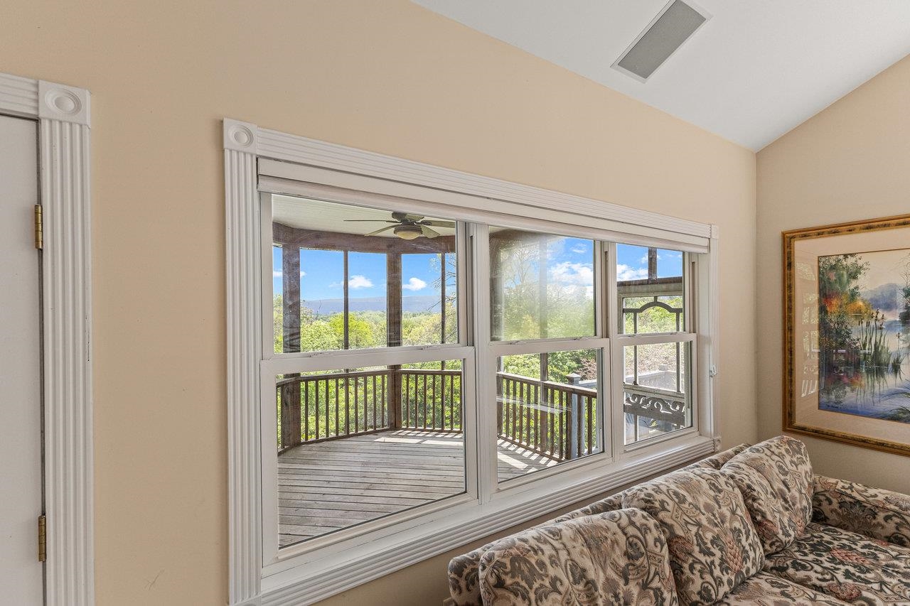 135 MEAGANS RUN RD, WOODSTOCK, Virginia 22664, 3 Bedrooms Bedrooms, ,3 BathroomsBathrooms,Residential,135 MEAGANS RUN RD,664689 MLS # 664689