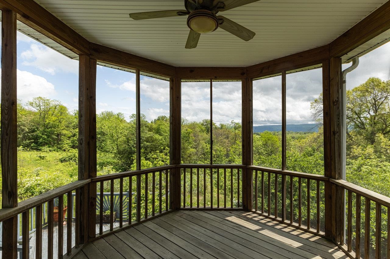 135 MEAGANS RUN RD, WOODSTOCK, Virginia 22664, 3 Bedrooms Bedrooms, ,3 BathroomsBathrooms,Residential,135 MEAGANS RUN RD,664689 MLS # 664689