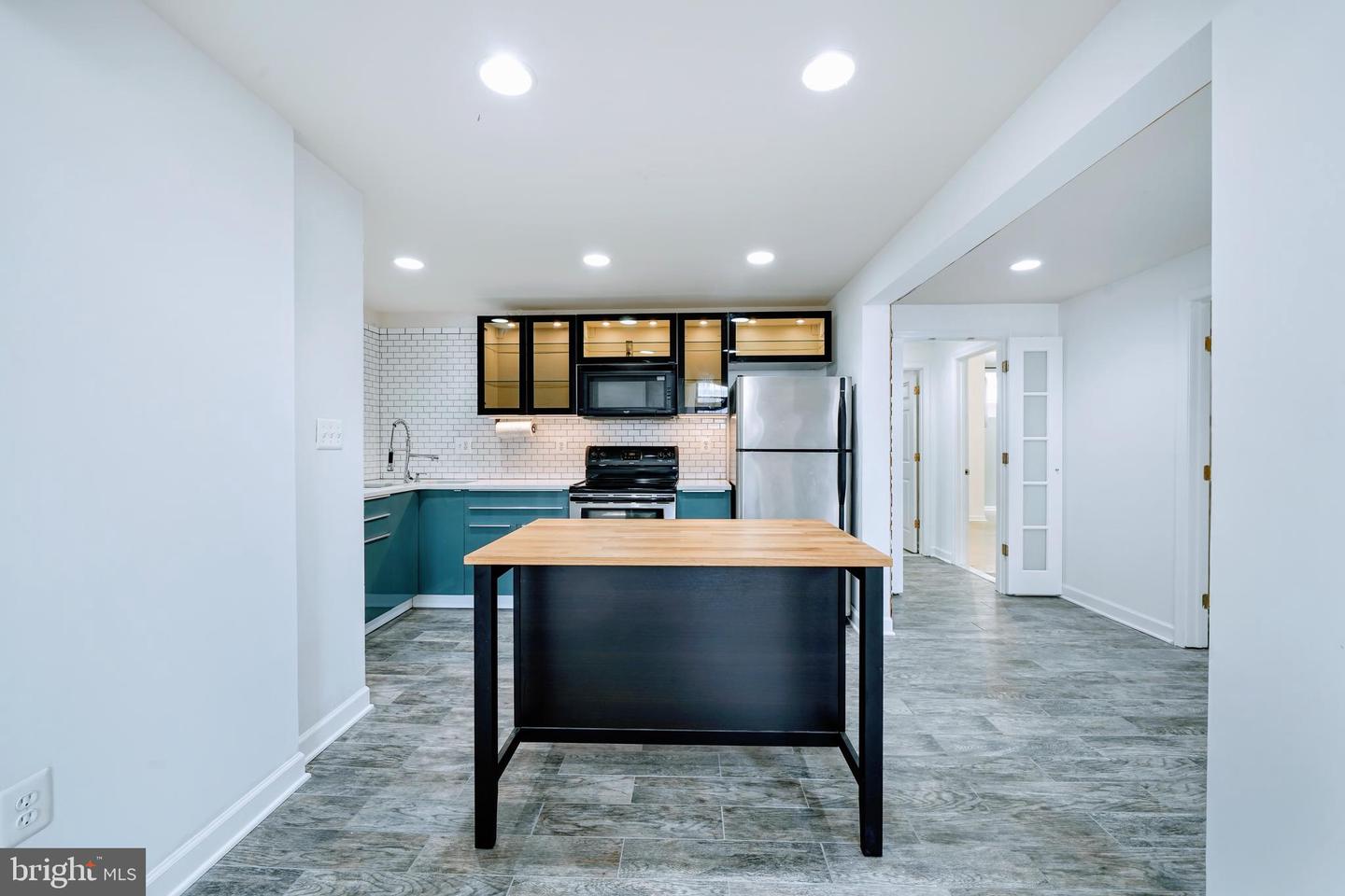 1930 18TH ST NW #B1, WASHINGTON, District Of Columbia 20009, 2 Bedrooms Bedrooms, ,2 BathroomsBathrooms,Residential,For sale,1930 18TH ST NW #B1,DCDC2193782 MLS # DCDC2193782