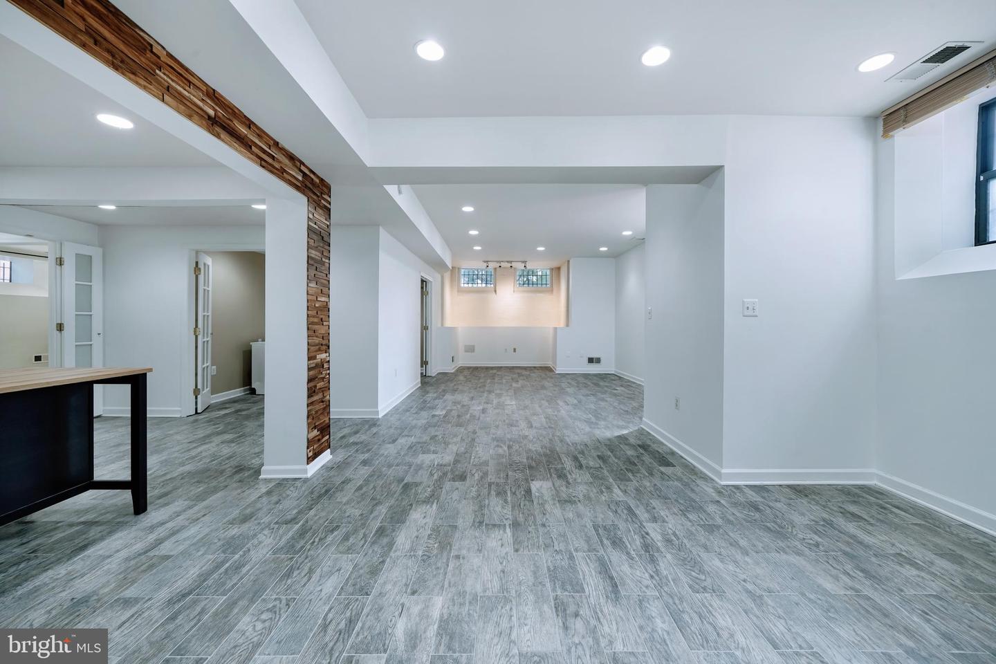 1930 18TH ST NW #B1, WASHINGTON, District Of Columbia 20009, 2 Bedrooms Bedrooms, ,2 BathroomsBathrooms,Residential,For sale,1930 18TH ST NW #B1,DCDC2193782 MLS # DCDC2193782