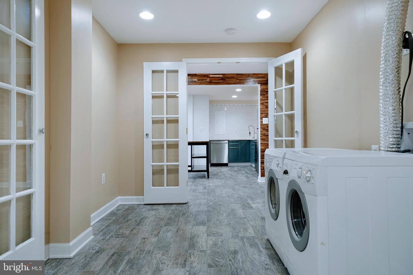 1930 18TH ST NW #B1, WASHINGTON, District Of Columbia 20009, 2 Bedrooms Bedrooms, ,2 BathroomsBathrooms,Residential,For sale,1930 18TH ST NW #B1,DCDC2193782 MLS # DCDC2193782