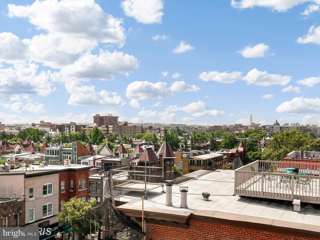 1930 18TH ST NW #B1, WASHINGTON, District Of Columbia 20009, 2 Bedrooms Bedrooms, ,2 BathroomsBathrooms,Residential,For sale,1930 18TH ST NW #B1,DCDC2193782 MLS # DCDC2193782