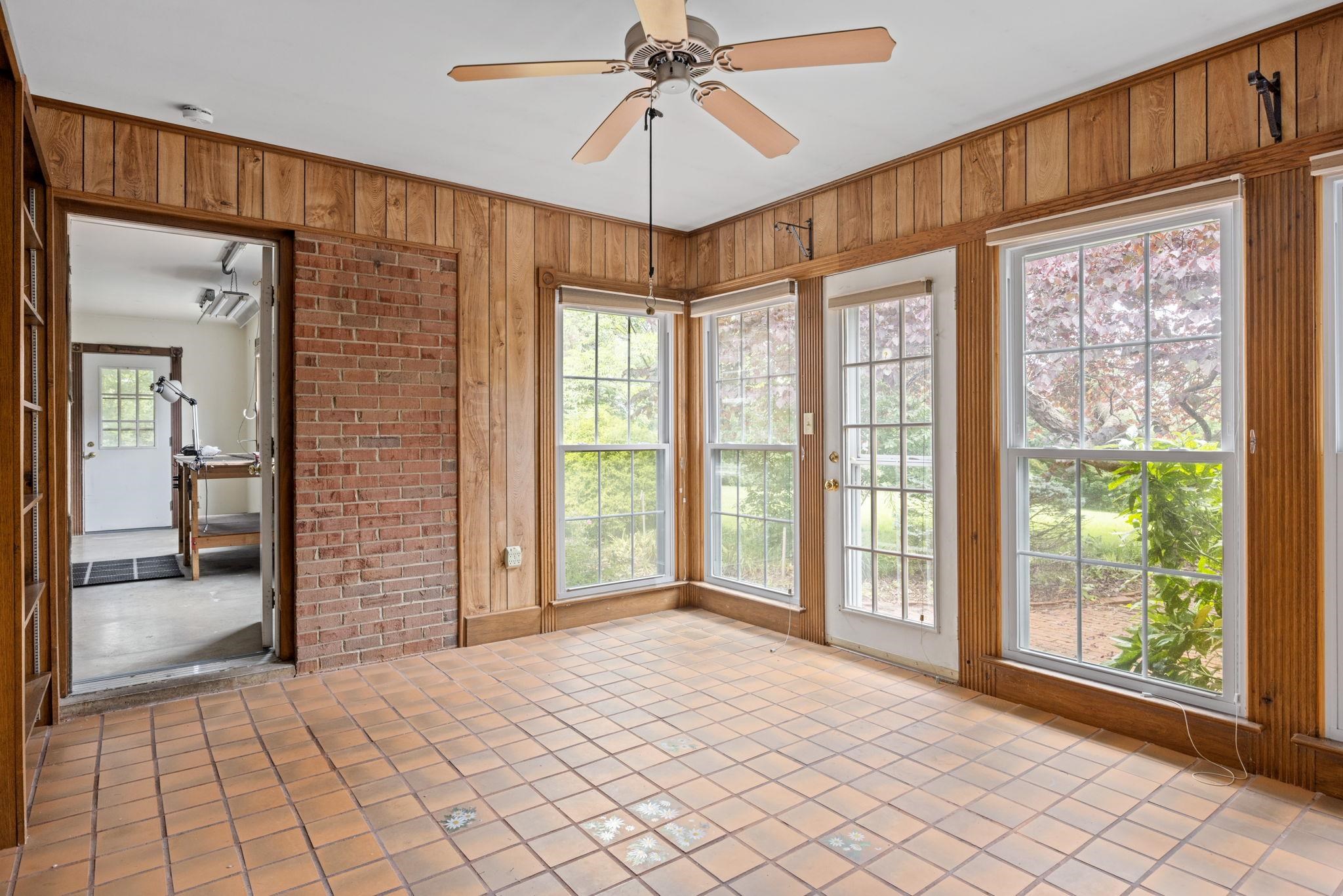 410 MONTICELLO AVE, HARRISONBURG, Virginia 22801, 5 Bedrooms Bedrooms, ,3 BathroomsBathrooms,Residential,410 MONTICELLO AVE,664696 MLS # 664696
