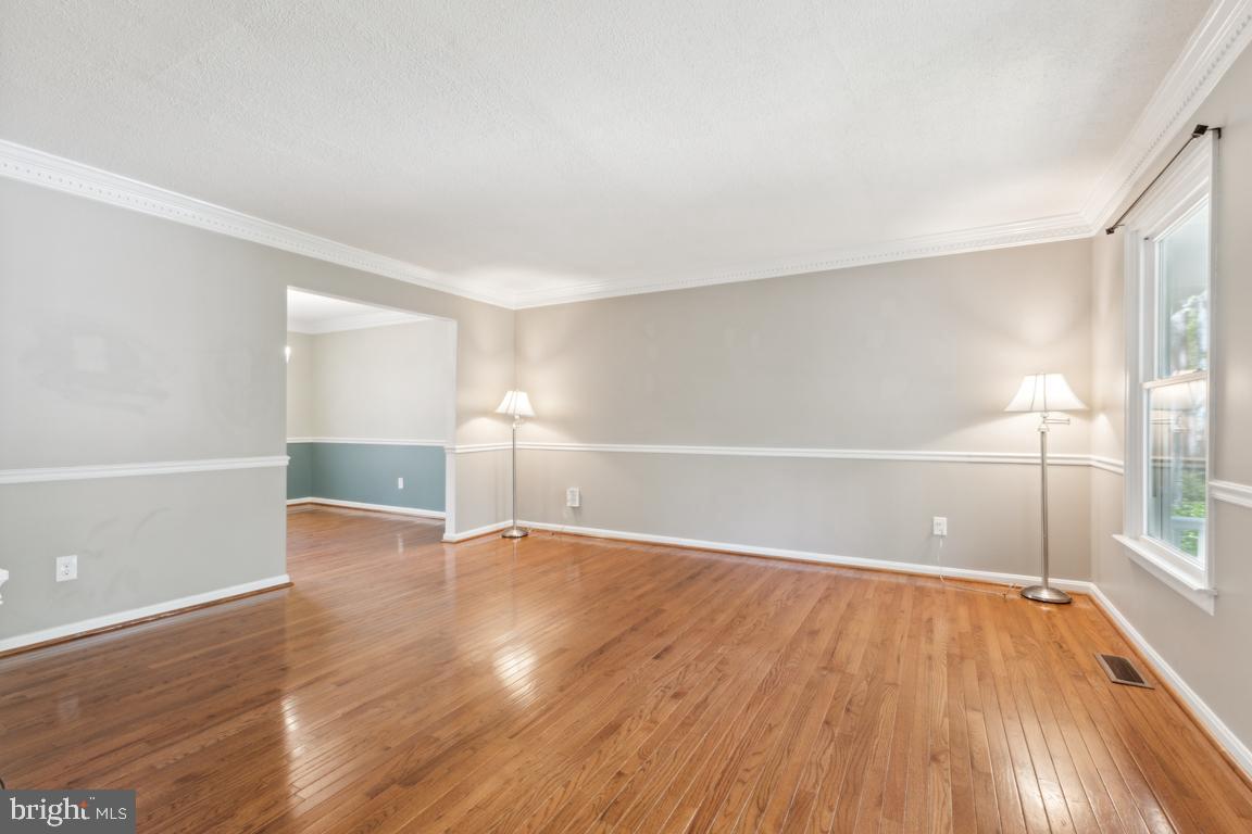 12320 RUNNING DEER RD, MANASSAS, Virginia 20112, 4 Bedrooms Bedrooms, ,3 BathroomsBathrooms,Residential,For sale,12320 RUNNING DEER RD,VAPW2092434 MLS # VAPW2092434