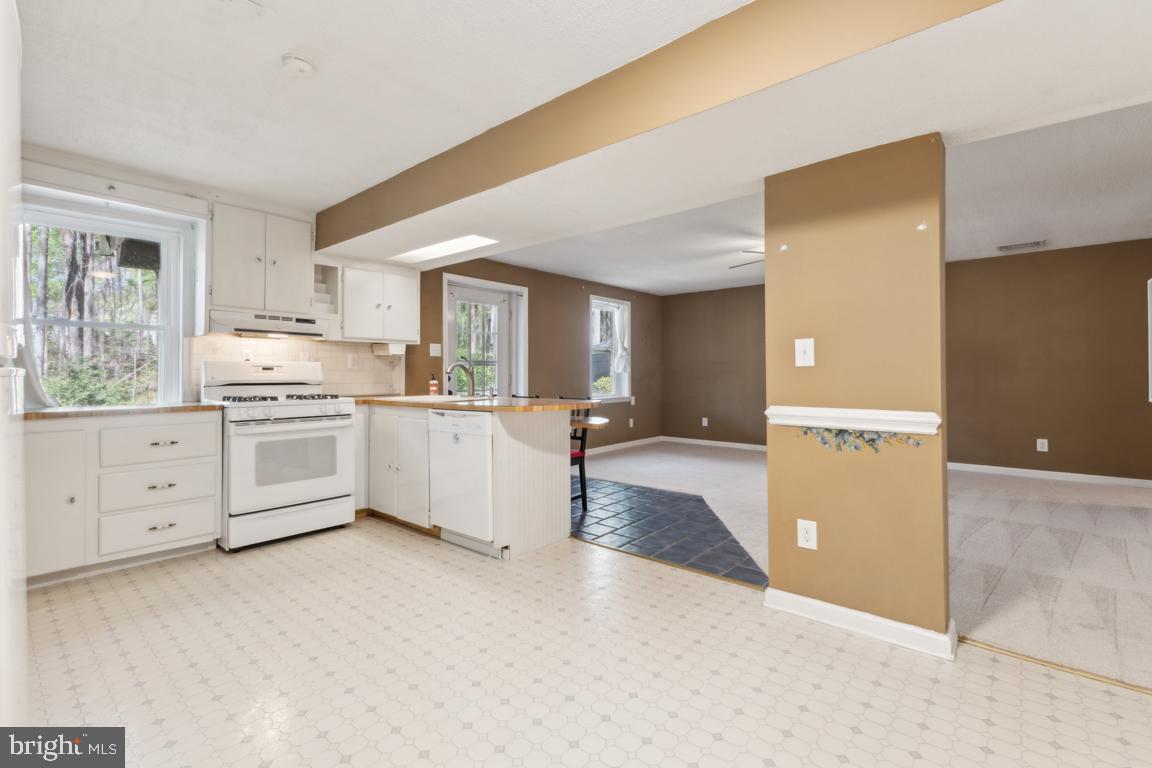 12320 RUNNING DEER RD, MANASSAS, Virginia 20112, 4 Bedrooms Bedrooms, ,3 BathroomsBathrooms,Residential,For sale,12320 RUNNING DEER RD,VAPW2092434 MLS # VAPW2092434