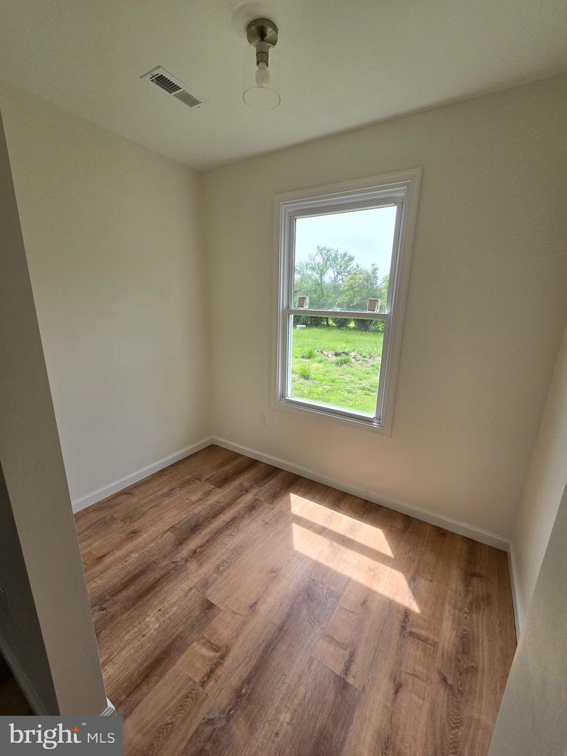 6417 COURTHOUSE RD, SPOTSYLVANIA, Virginia 22551, 3 Bedrooms Bedrooms, 6 Rooms Rooms,2 BathroomsBathrooms,Residential,For sale,6417 COURTHOUSE RD,VASP2032482 MLS # VASP2032482