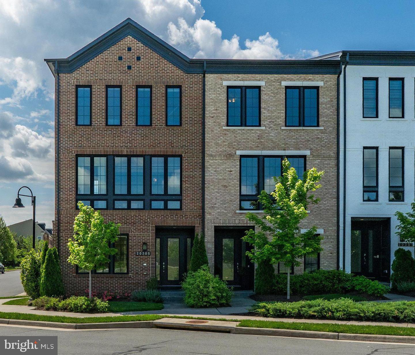 20305 SAVIN HILL DR, ASHBURN, Virginia 20147, 4 Bedrooms Bedrooms, ,3 BathroomsBathrooms,Residential,For sale,20305 SAVIN HILL DR,VALO2094810 MLS # VALO2094810