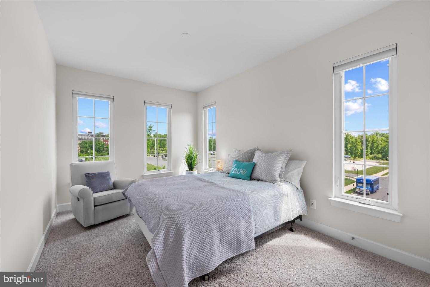 20305 SAVIN HILL DR, ASHBURN, Virginia 20147, 4 Bedrooms Bedrooms, ,3 BathroomsBathrooms,Residential,For sale,20305 SAVIN HILL DR,VALO2094810 MLS # VALO2094810