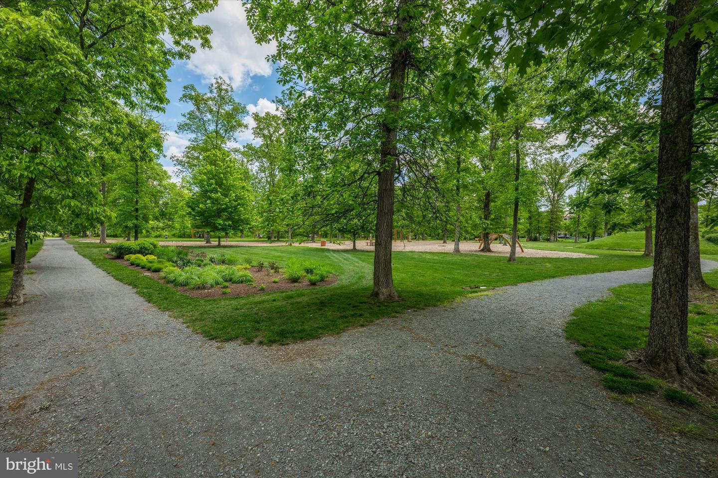 20305 SAVIN HILL DR, ASHBURN, Virginia 20147, 4 Bedrooms Bedrooms, ,3 BathroomsBathrooms,Residential,For sale,20305 SAVIN HILL DR,VALO2094810 MLS # VALO2094810