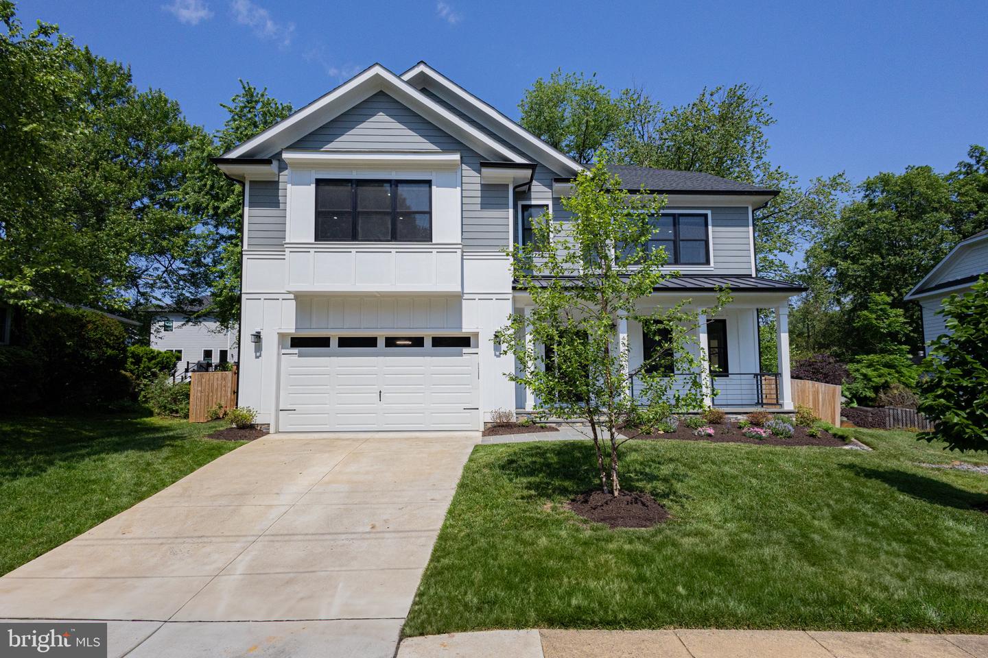 403 YEONAS DR SW, VIENNA, Virginia 22180, 6 Bedrooms Bedrooms, ,5 BathroomsBathrooms,Residential,For sale,403 YEONAS DR SW,VAFX2237070 MLS # VAFX2237070