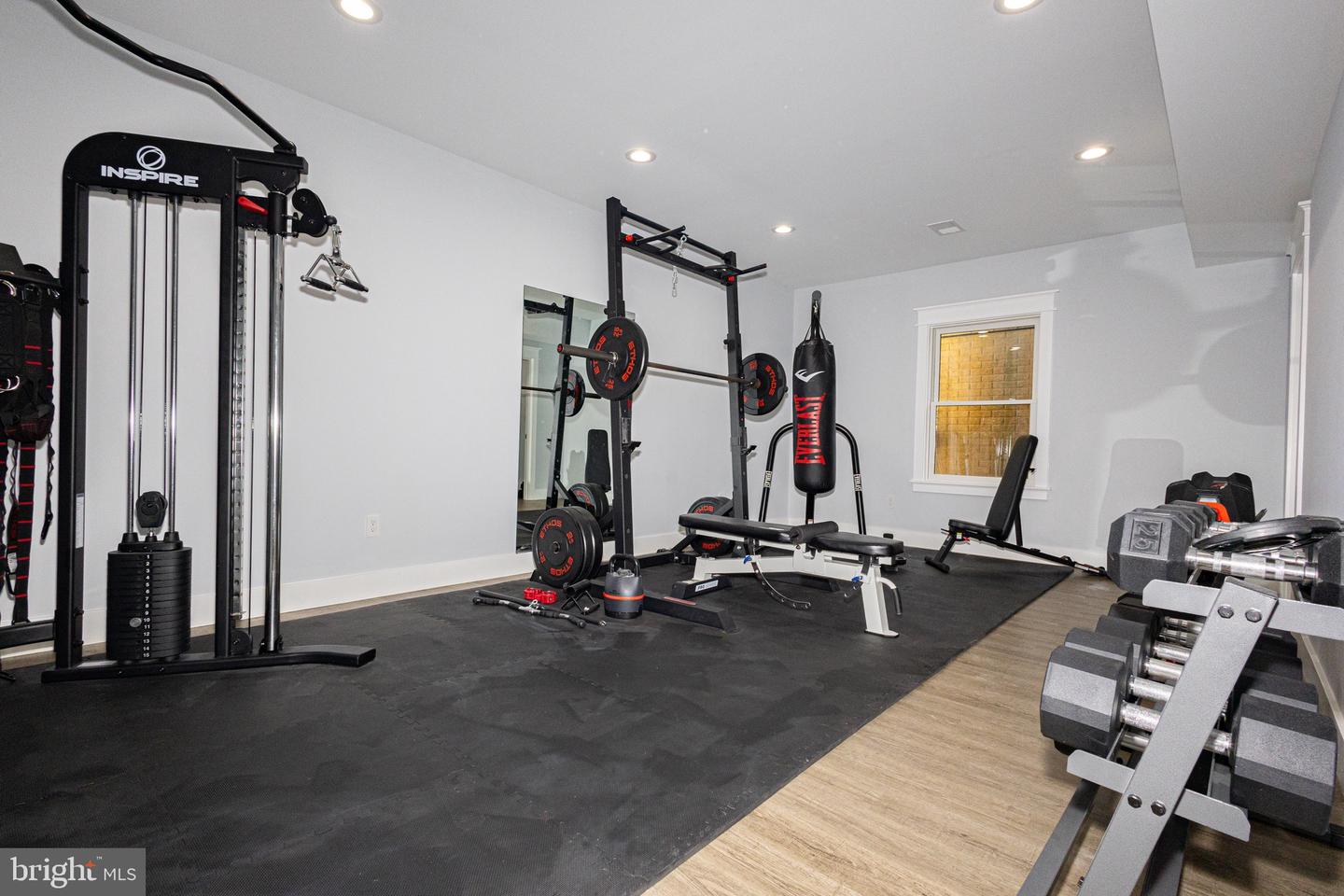403 YEONAS DR SW, VIENNA, Virginia 22180, 6 Bedrooms Bedrooms, ,5 BathroomsBathrooms,Residential,For sale,403 YEONAS DR SW,VAFX2237070 MLS # VAFX2237070