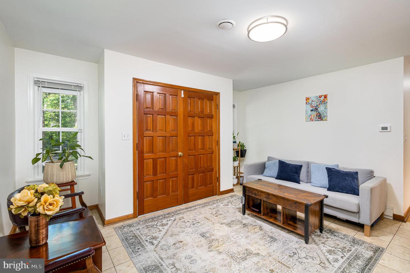 344 LEELAND RD, FREDERICKSBURG, Virginia 22405, 3 Bedrooms Bedrooms, 13 Rooms Rooms,3 BathroomsBathrooms,Residential,For sale,344 LEELAND RD,VAST2038500 MLS # VAST2038500