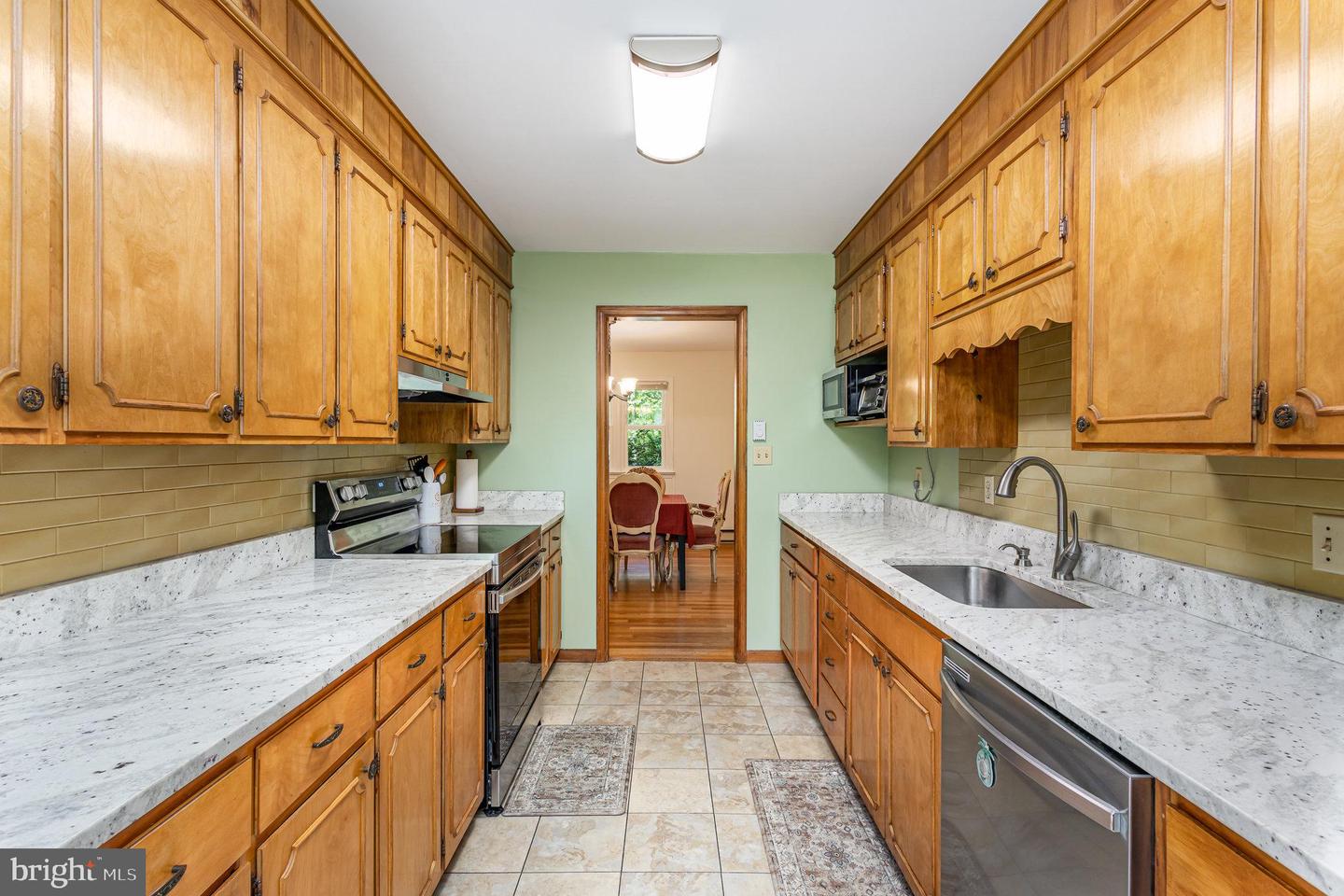 344 LEELAND RD, FREDERICKSBURG, Virginia 22405, 3 Bedrooms Bedrooms, 13 Rooms Rooms,3 BathroomsBathrooms,Residential,For sale,344 LEELAND RD,VAST2038500 MLS # VAST2038500