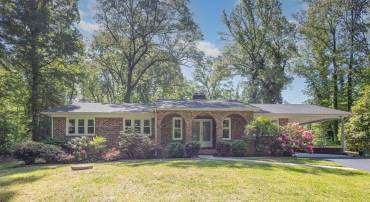 344 LEELAND RD, FREDERICKSBURG, Virginia 22405, 3 Bedrooms Bedrooms, 13 Rooms Rooms,3 BathroomsBathrooms,Residential,For sale,344 LEELAND RD,VAST2038500 MLS # VAST2038500