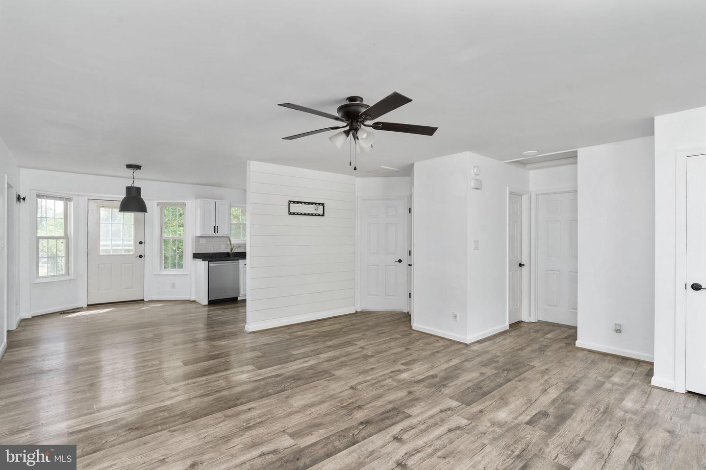 3340 MINE RD, FREDERICKSBURG, Virginia 22408, 3 Bedrooms Bedrooms, ,2 BathroomsBathrooms,Residential,For sale,3340 MINE RD,VASP2032808 MLS # VASP2032808
