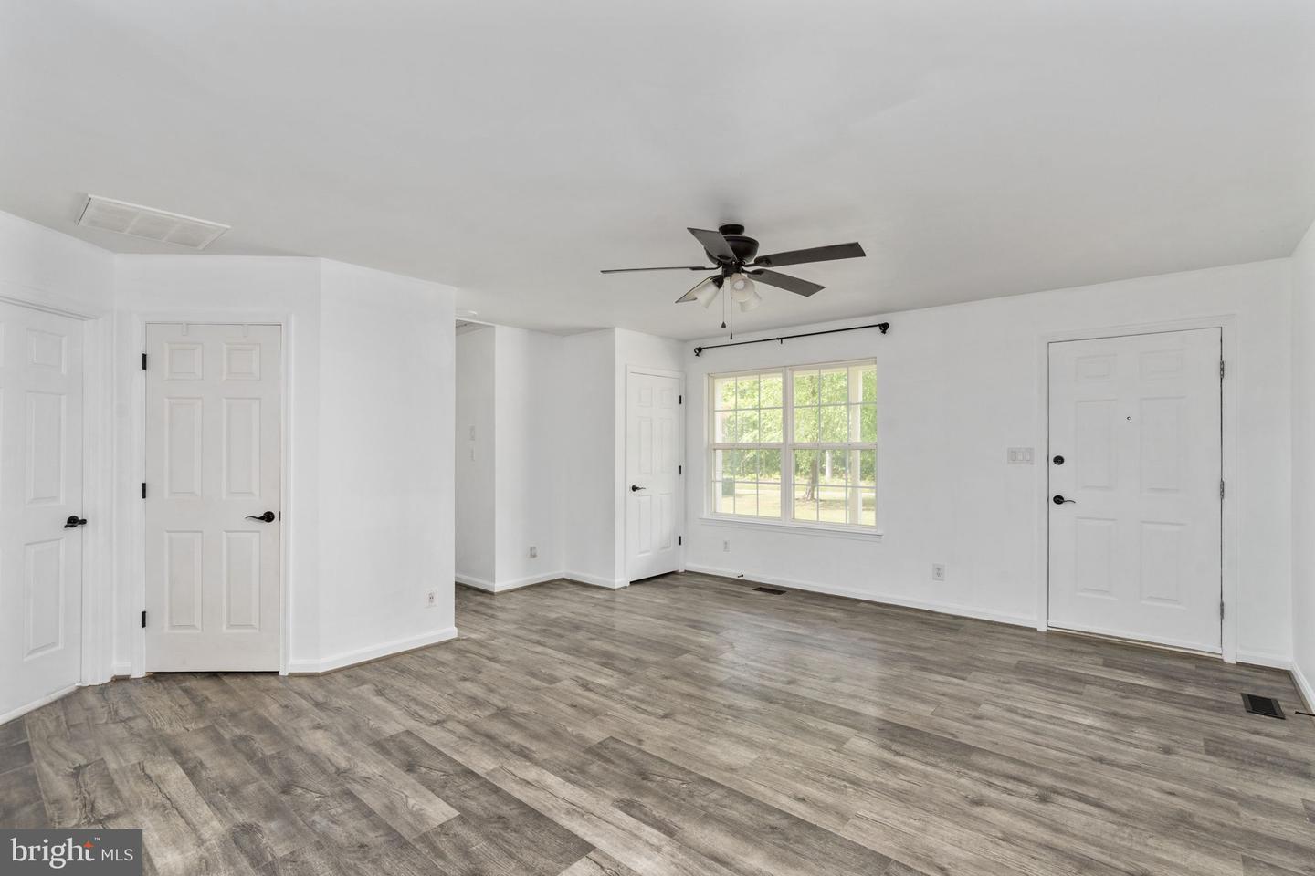 3340 MINE RD, FREDERICKSBURG, Virginia 22408, 3 Bedrooms Bedrooms, ,2 BathroomsBathrooms,Residential,For sale,3340 MINE RD,VASP2032808 MLS # VASP2032808