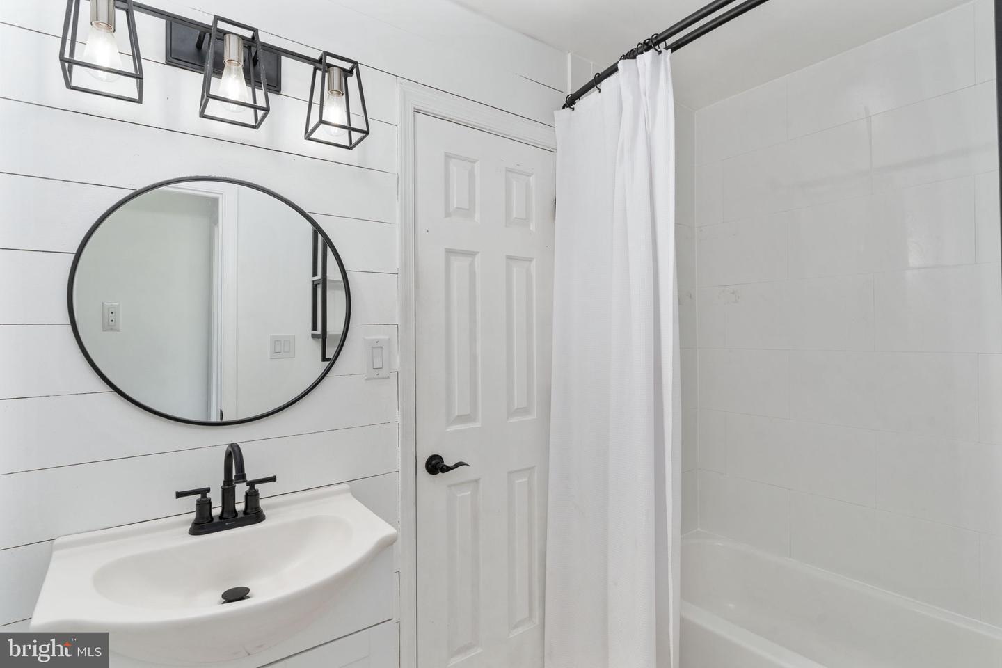 3340 MINE RD, FREDERICKSBURG, Virginia 22408, 3 Bedrooms Bedrooms, ,2 BathroomsBathrooms,Residential,For sale,3340 MINE RD,VASP2032808 MLS # VASP2032808