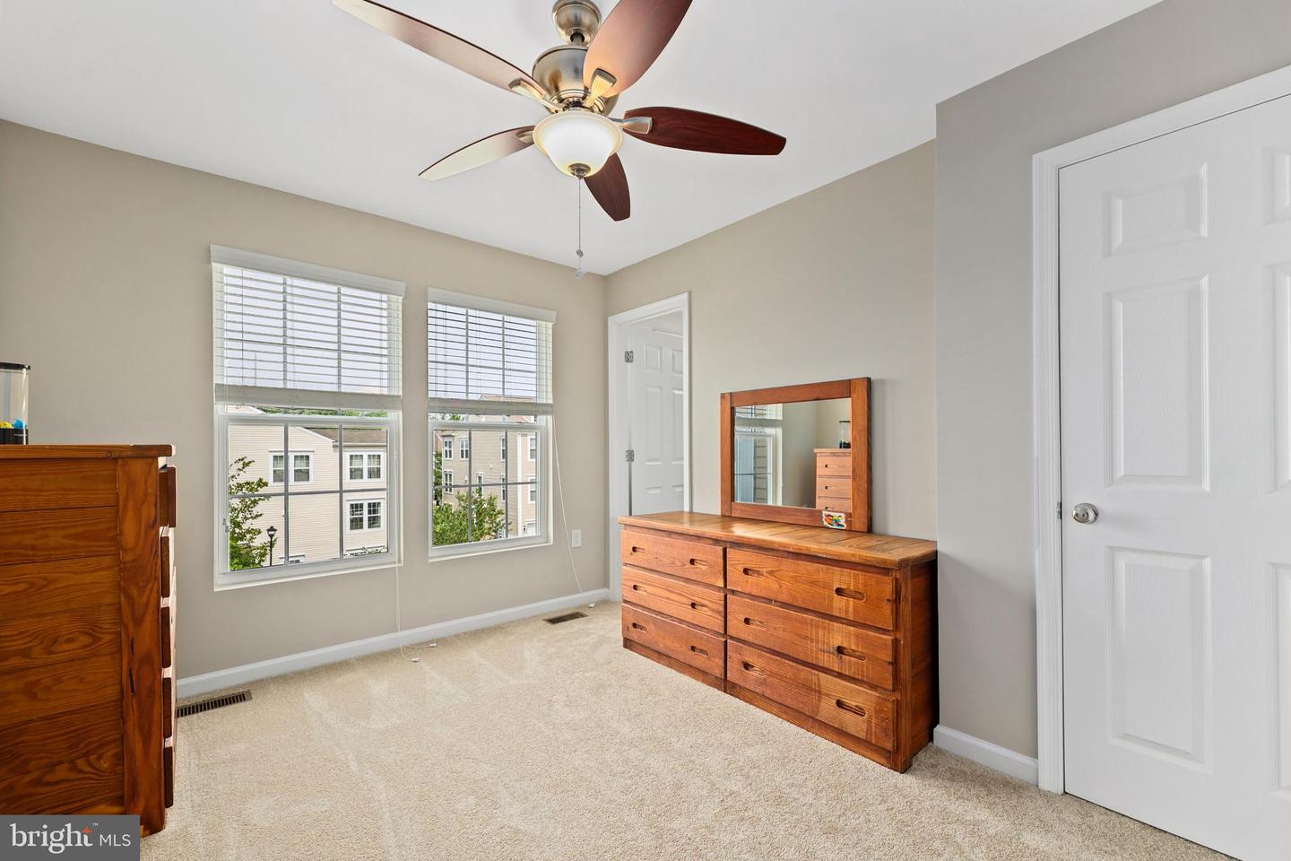 17107 GIBSON MILL RD, DUMFRIES, Virginia 22026, 3 Bedrooms Bedrooms, ,3 BathroomsBathrooms,Residential,For sale,17107 GIBSON MILL RD,VAPW2093902 MLS # VAPW2093902