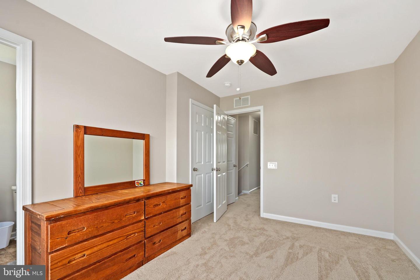 17107 GIBSON MILL RD, DUMFRIES, Virginia 22026, 3 Bedrooms Bedrooms, ,3 BathroomsBathrooms,Residential,For sale,17107 GIBSON MILL RD,VAPW2093902 MLS # VAPW2093902