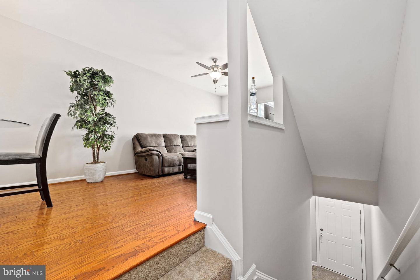 17107 GIBSON MILL RD, DUMFRIES, Virginia 22026, 3 Bedrooms Bedrooms, ,3 BathroomsBathrooms,Residential,For sale,17107 GIBSON MILL RD,VAPW2093902 MLS # VAPW2093902