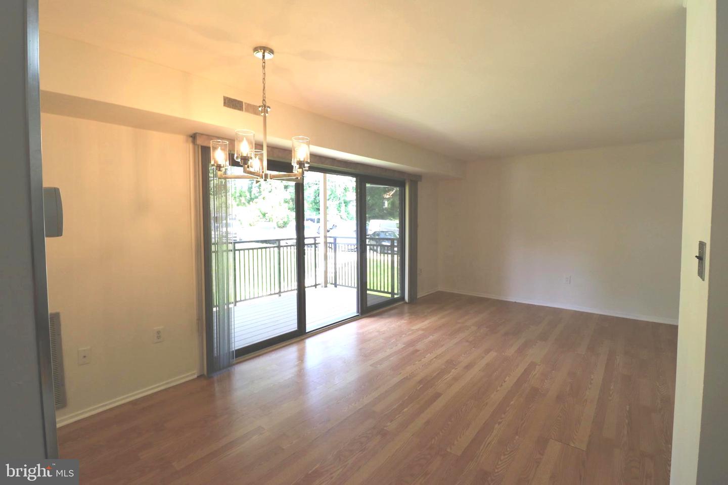 7366 ROUTE 29 #104, FALLS CHURCH, Virginia 22046, 1 Bedroom Bedrooms, ,1 BathroomBathrooms,Residential,For sale,7366 ROUTE 29 #104,VAFX2238618 MLS # VAFX2238618