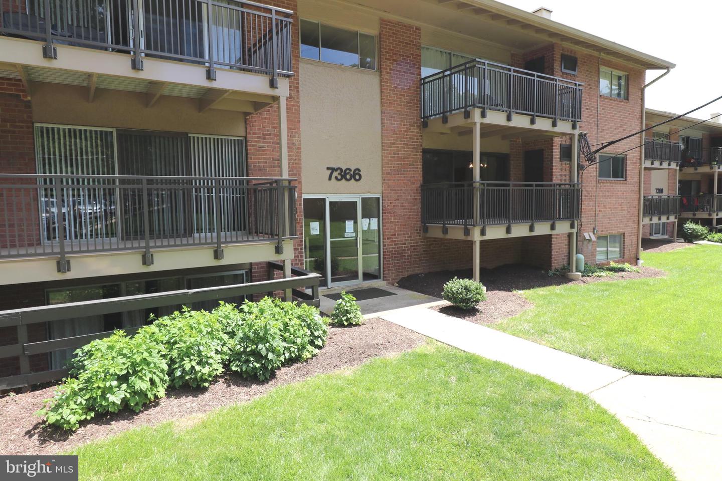 7366 ROUTE 29 #104, FALLS CHURCH, Virginia 22046, 1 Bedroom Bedrooms, ,1 BathroomBathrooms,Residential,For sale,7366 ROUTE 29 #104,VAFX2238618 MLS # VAFX2238618