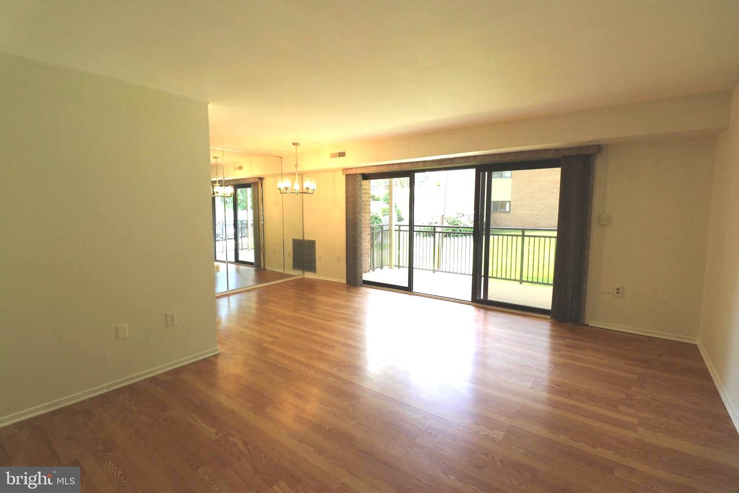 7366 ROUTE 29 #104, FALLS CHURCH, Virginia 22046, 1 Bedroom Bedrooms, ,1 BathroomBathrooms,Residential,For sale,7366 ROUTE 29 #104,VAFX2238618 MLS # VAFX2238618