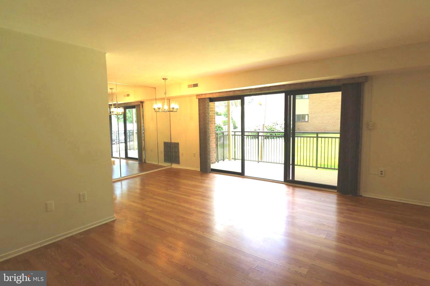 7366 ROUTE 29 #104, FALLS CHURCH, Virginia 22046, 1 Bedroom Bedrooms, ,1 BathroomBathrooms,Residential,For sale,7366 ROUTE 29 #104,VAFX2238618 MLS # VAFX2238618