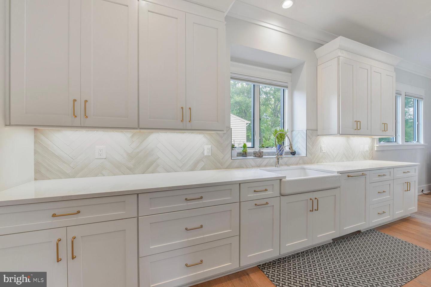 302 JADE CT NW, VIENNA, Virginia 22180, 7 Bedrooms Bedrooms, ,7 BathroomsBathrooms,Residential,For sale,302 JADE CT NW,VAFX2239444 MLS # VAFX2239444