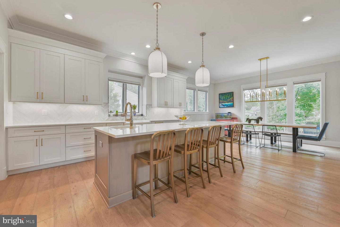 302 JADE CT NW, VIENNA, Virginia 22180, 7 Bedrooms Bedrooms, ,7 BathroomsBathrooms,Residential,For sale,302 JADE CT NW,VAFX2239444 MLS # VAFX2239444