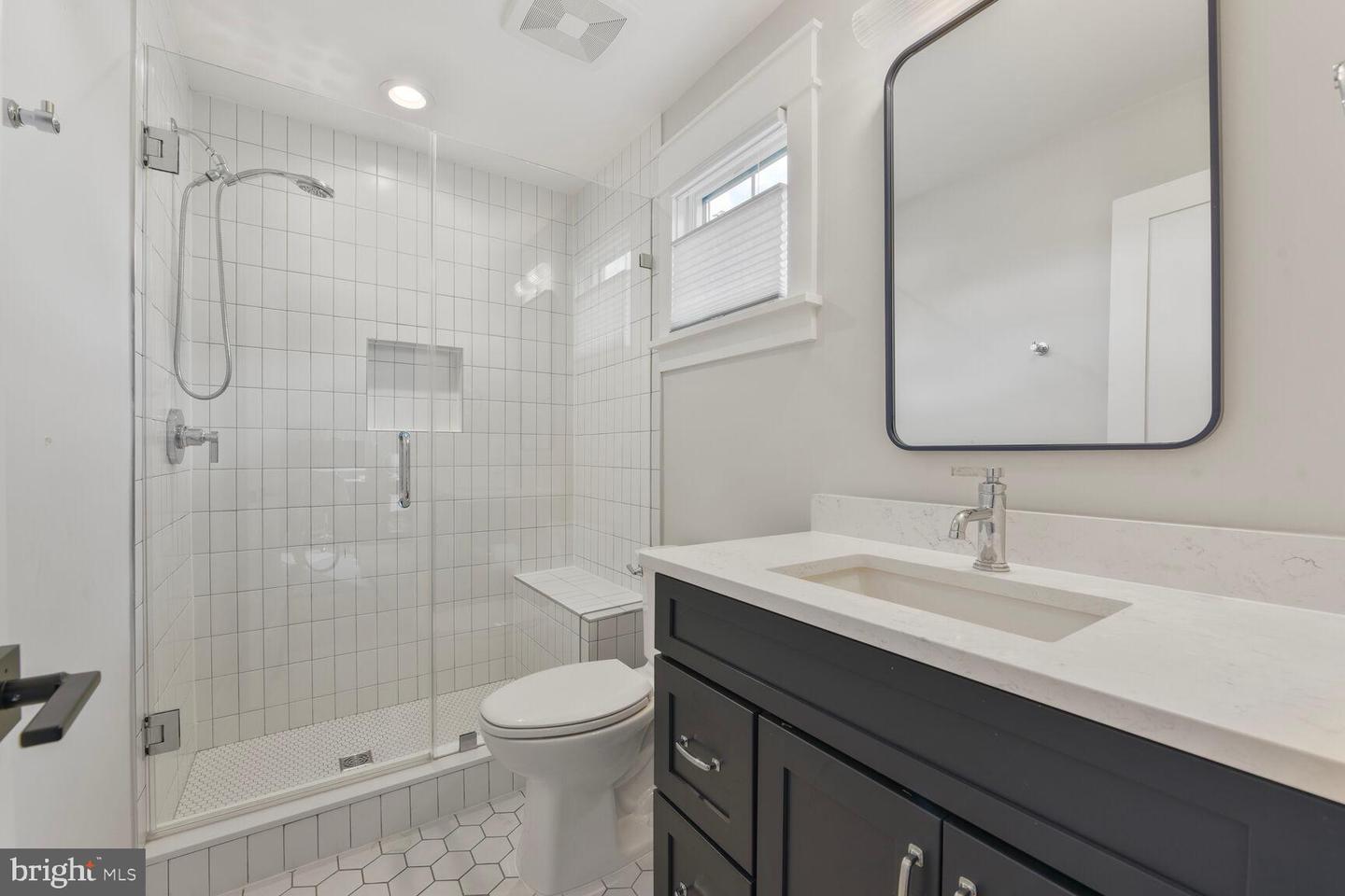 302 JADE CT NW, VIENNA, Virginia 22180, 7 Bedrooms Bedrooms, ,7 BathroomsBathrooms,Residential,For sale,302 JADE CT NW,VAFX2239444 MLS # VAFX2239444