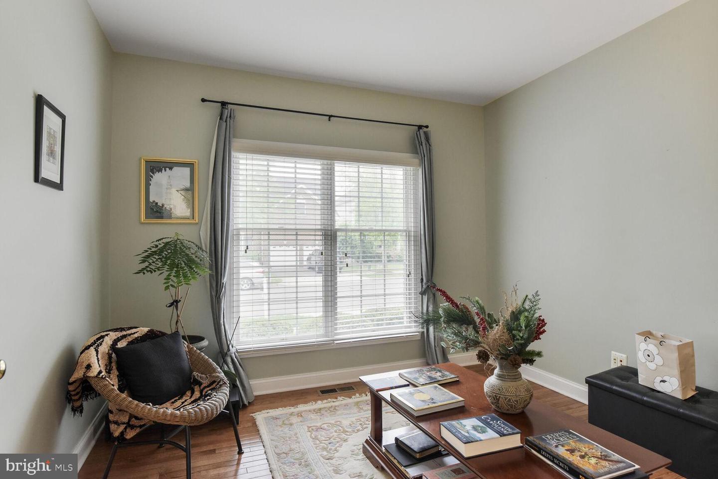 42518 LEWISTON, SOUTH RIDING, Virginia 20152, 6 Bedrooms Bedrooms, ,4 BathroomsBathrooms,Residential,For sale,42518 LEWISTON,VALO2095920 MLS # VALO2095920